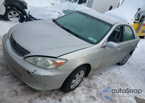 2004 Toyota Camry Le из США, поврежденный, VIN 4T1BE32K34U793038